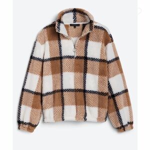 Women’s half zip Sherpa sweater Love Ellie size medium